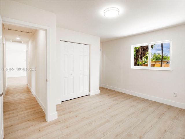 254 SW 4th St, Dania Beach, FL 33004