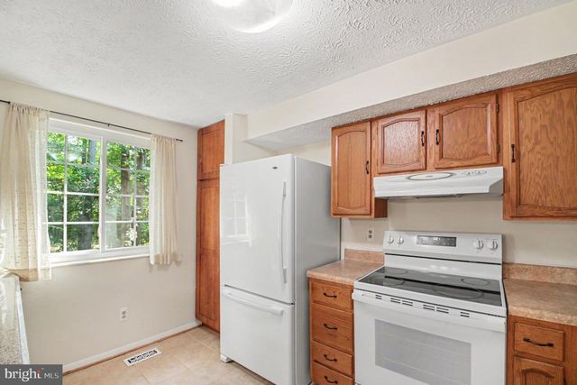 11510 UNDEROAK CT, Reston, VA 20191
