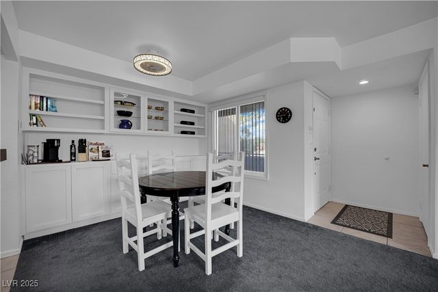 1909 Mountain Hills Court 205, Las Vegas, NV 89128