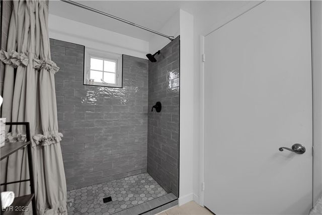 1909 Mountain Hills Court 205, Las Vegas, NV 89128