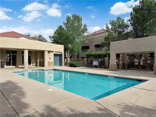 1909 Mountain Hills Court 205, Las Vegas, NV 89128