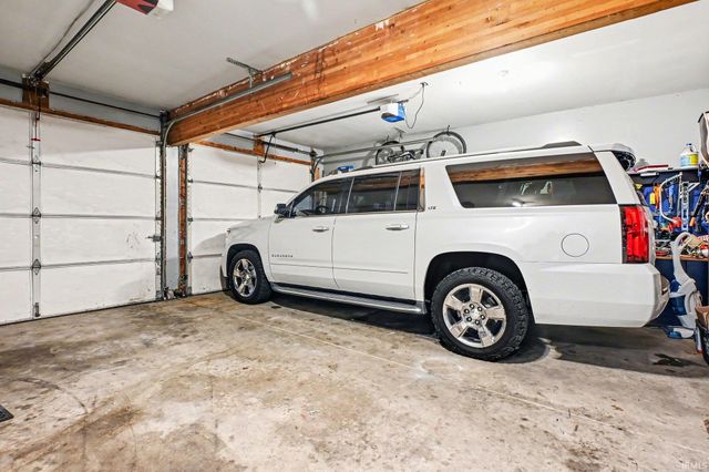 14770 Fairfield St Drive, Granger, IN 46530
