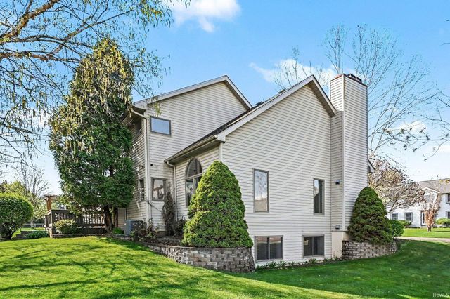 14770 Fairfield St Drive, Granger, IN 46530