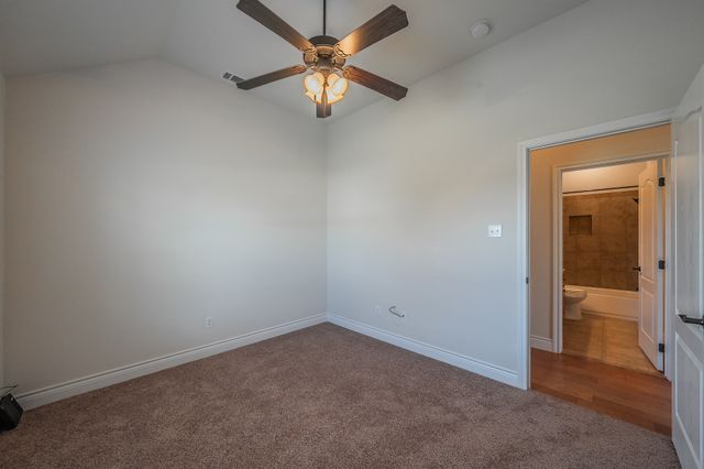 105 Briar Meadows Circle, Azle, TX 76020