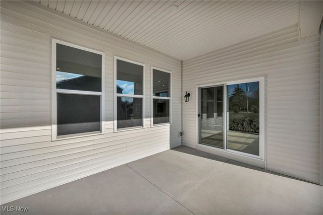 35981 Baldauf Crossing, North Ridgeville, OH 44039