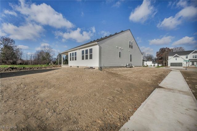 35981 Baldauf Crossing, North Ridgeville, OH 44039