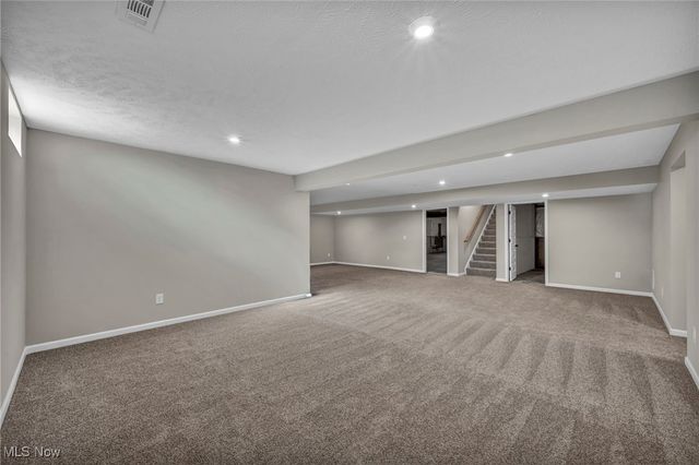 35981 Baldauf Crossing, North Ridgeville, OH 44039