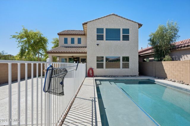 12106 W DESERT MOON Way, Peoria, AZ 85383