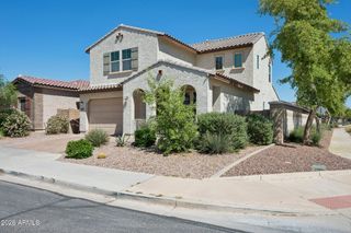 12106 W DESERT MOON Way, Peoria, AZ 85383