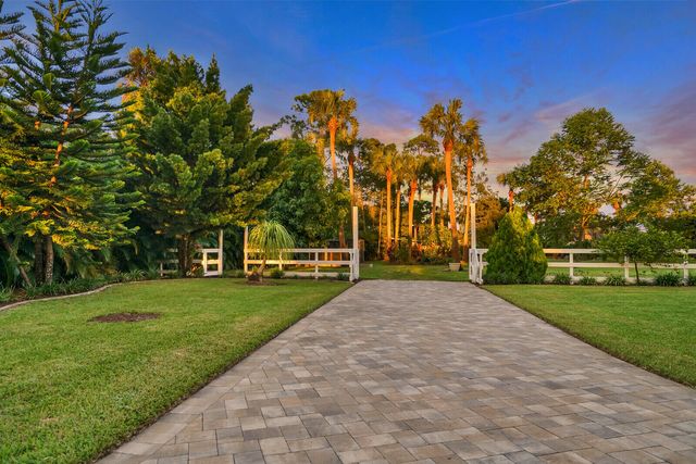 6624 Dillman Road, Greenacres, FL 33413