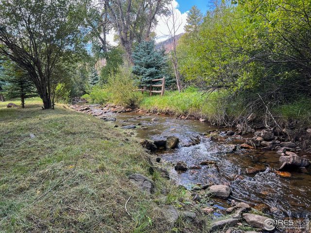 27667 Buckhorn Rd, Bellvue, CO 80512