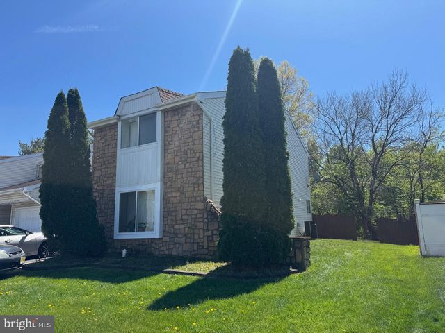 29 ALLISON RD, East Windsor, NJ 08520