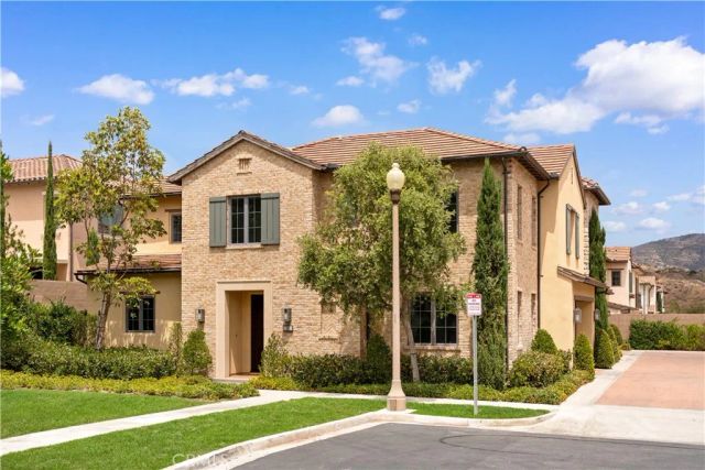 146 Dolci, Irvine, CA 92602