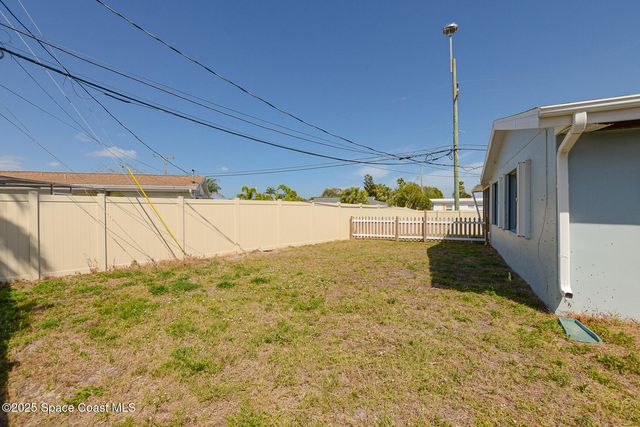 858 Bianca Drive NE, Palm Bay, FL 32905