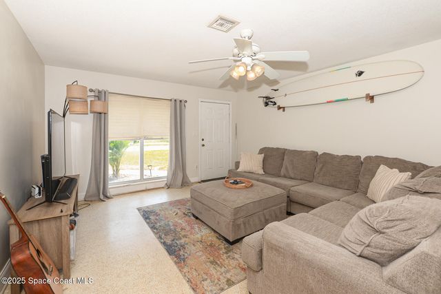 858 Bianca Drive NE, Palm Bay, FL 32905