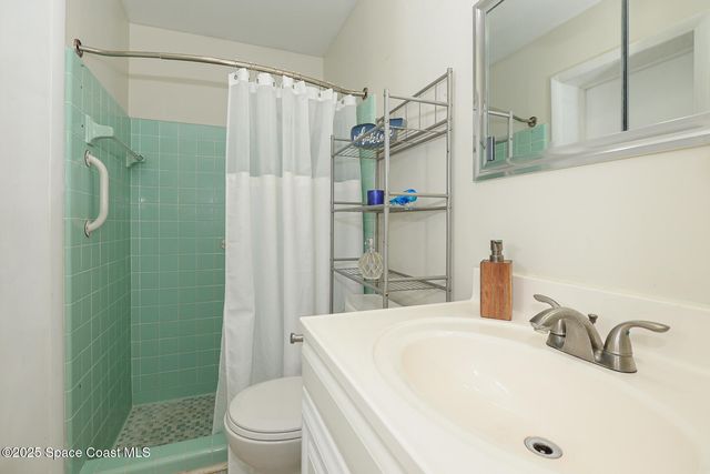 858 Bianca Drive NE, Palm Bay, FL 32905
