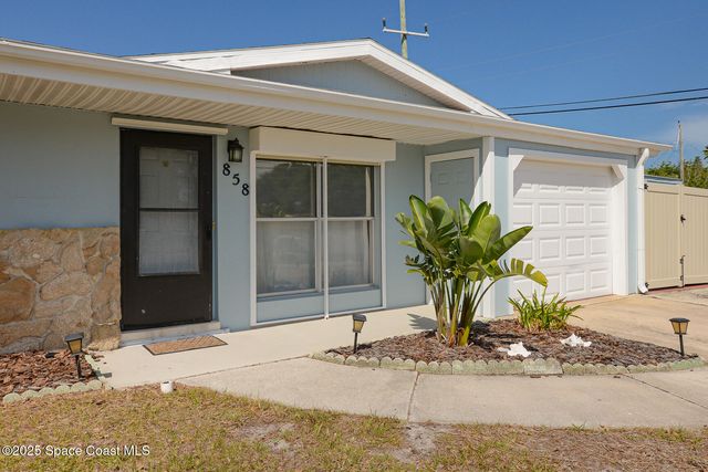 858 Bianca Drive NE, Palm Bay, FL 32905