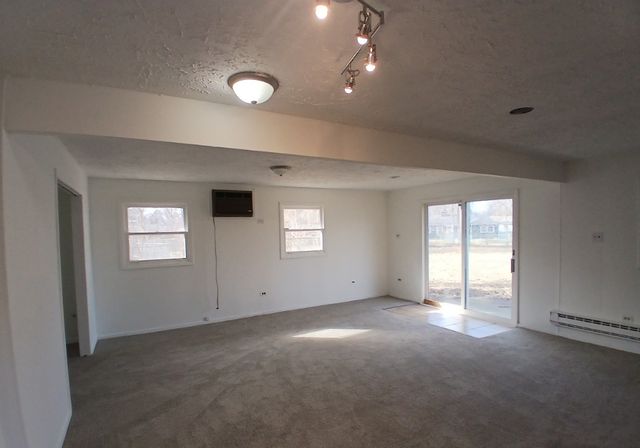 8 Mantua Court, Park Forest, IL 60466