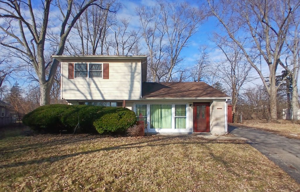 8 Mantua Court, Park Forest, IL 60466