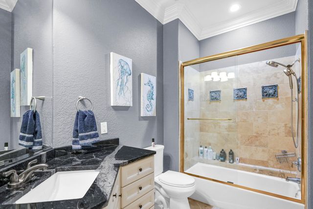 602 Harbor Boulevard 301, Destin, FL 32541