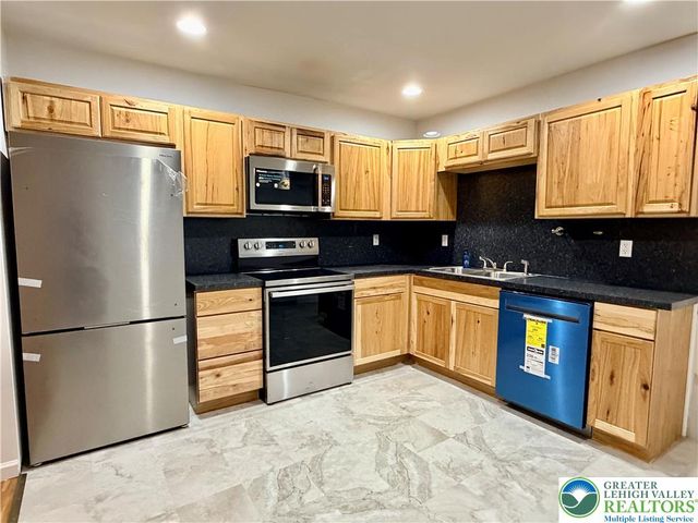 308 East Patterson Street, Lansford Boro, PA 18232