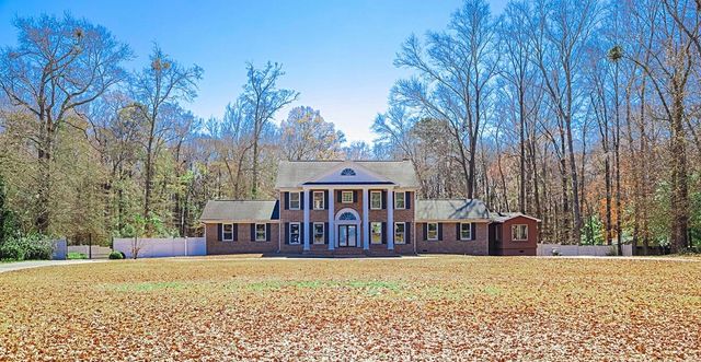 1560 Lee Boulevard, Orangeburg, SC 29118