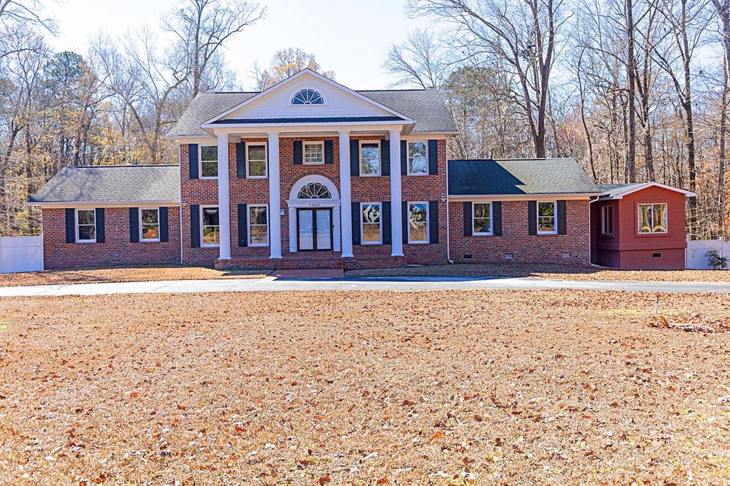 1560 Lee Boulevard, Orangeburg, SC 29118
