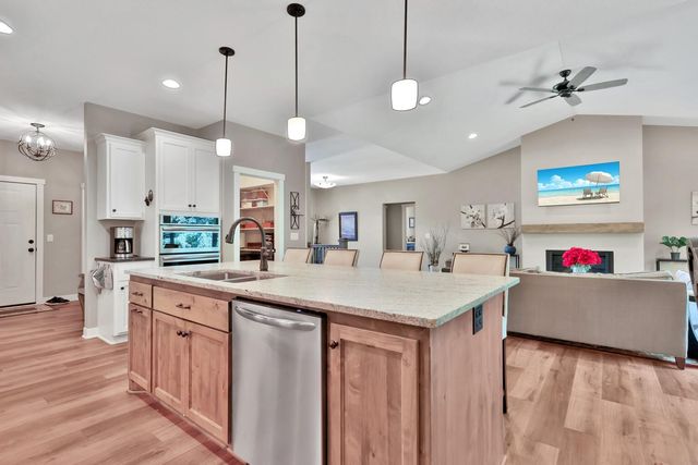 4144 Shady Oak Road S, Minnetonka, MN 55343
