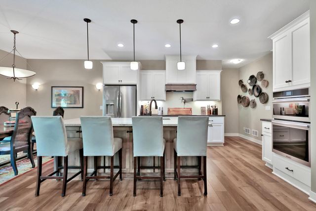 4144 Shady Oak Road S, Minnetonka, MN 55343