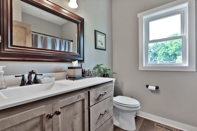4144 Shady Oak Road S, Minnetonka, MN 55343