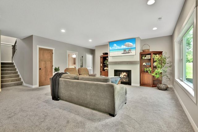 4144 Shady Oak Road S, Minnetonka, MN 55343
