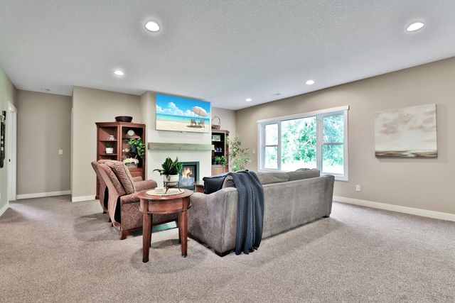 4144 Shady Oak Road S, Minnetonka, MN 55343