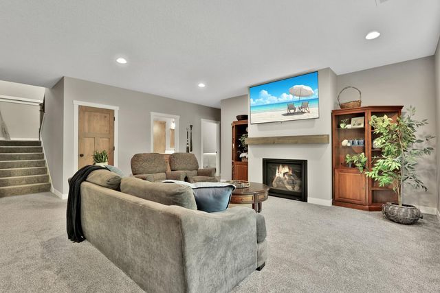 4144 Shady Oak Road S, Minnetonka, MN 55343