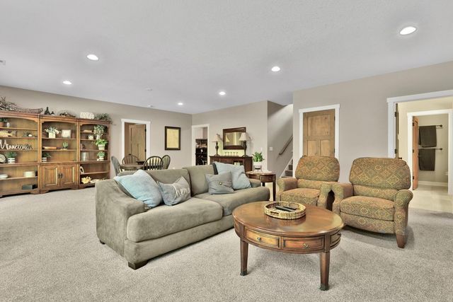 4144 Shady Oak Road S, Minnetonka, MN 55343