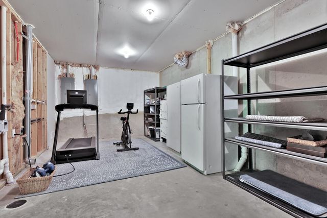 4144 Shady Oak Road S, Minnetonka, MN 55343