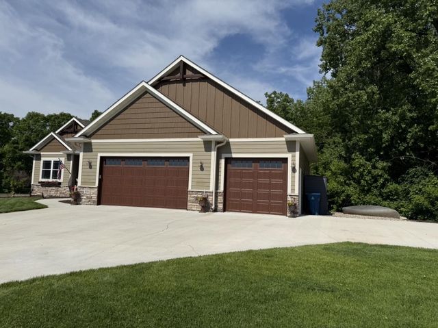 4144 Shady Oak Road S, Minnetonka, MN 55343
