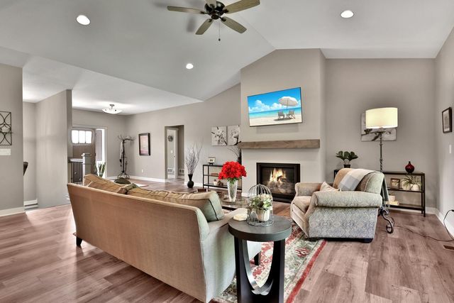 4144 Shady Oak Road S, Minnetonka, MN 55343