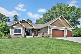 4144 Shady Oak Road S, Minnetonka, MN 55343