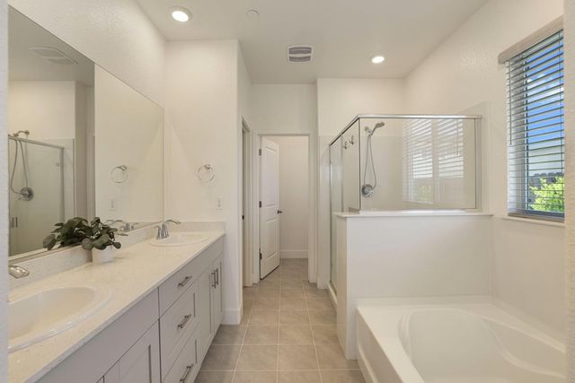 801 Talavera Cir, Lodi, CA 95242