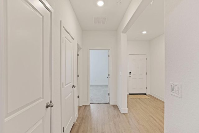 801 Talavera Cir, Lodi, CA 95242