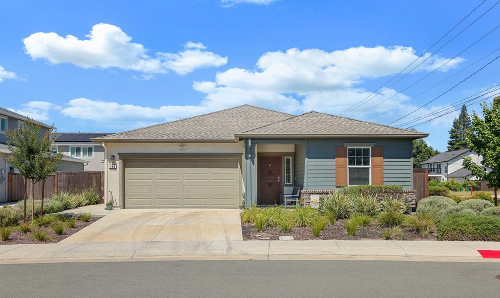 801 Talavera Cir, Lodi, CA 95242