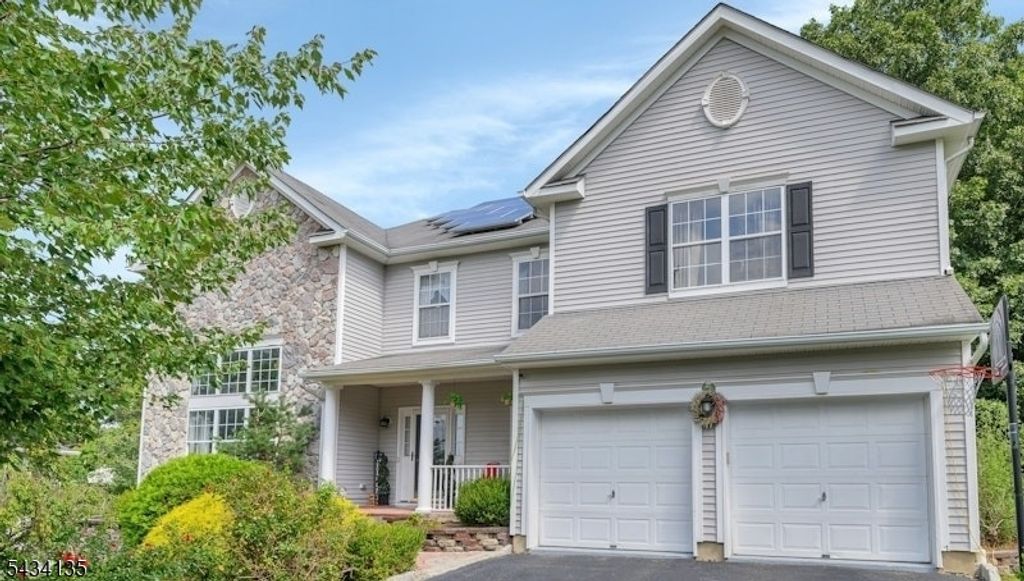 102 Black Oak Trail, Jefferson Twp., NJ 07849 — exterior