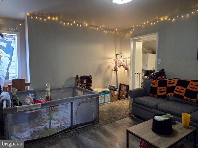 42 W POTOMAC ST, Williamsport, MD 21795