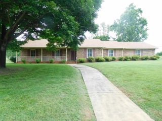 100 Huntington Drive, Gaffney, SC 29340