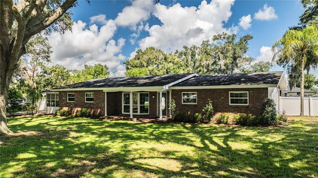 2217 WELLS ROAD, Auburndale, FL 33823