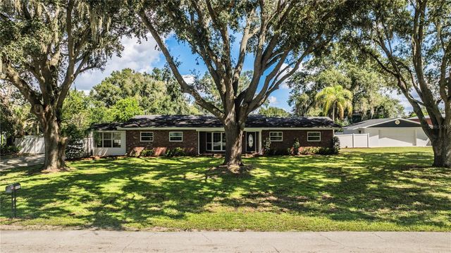 2217 WELLS ROAD, Auburndale, FL 33823