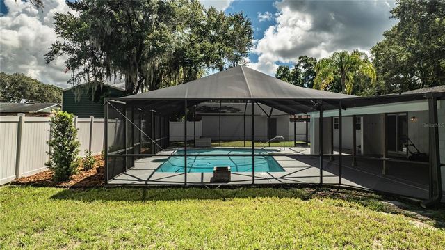 2217 WELLS ROAD, Auburndale, FL 33823