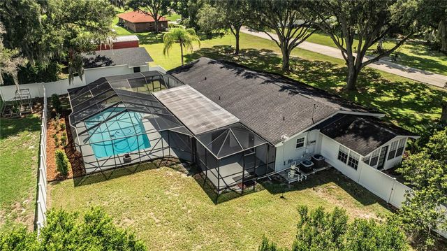 2217 WELLS ROAD, Auburndale, FL 33823