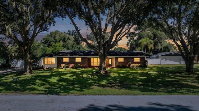 2217 WELLS ROAD, Auburndale, FL 33823