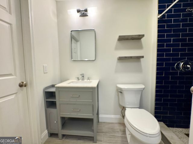 1074 Peachtree Walk NE B220, Atlanta, GA 30309